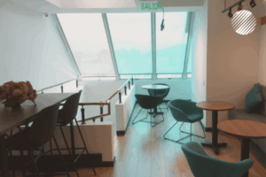 Oficina corporativa de Russell Bedford en donde se ofrecen los servicios legales de análisis del fuero de prepensionado para las empresas de Colombia.