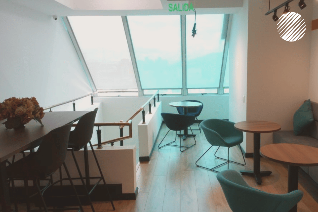 Oficina corporativa de Russell Bedford en donde se ofrecen los servicios legales de análisis del fuero de prepensionado para las empresas de Colombia.