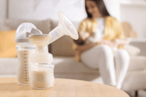 Salas de lactancia materna para empresas en Colombia según Resolución 0610 de 2026. Russell Bedford.